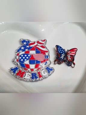 America Flatback Focal Bead Butterfly Flag Holiday USA Red White Blue Keychain